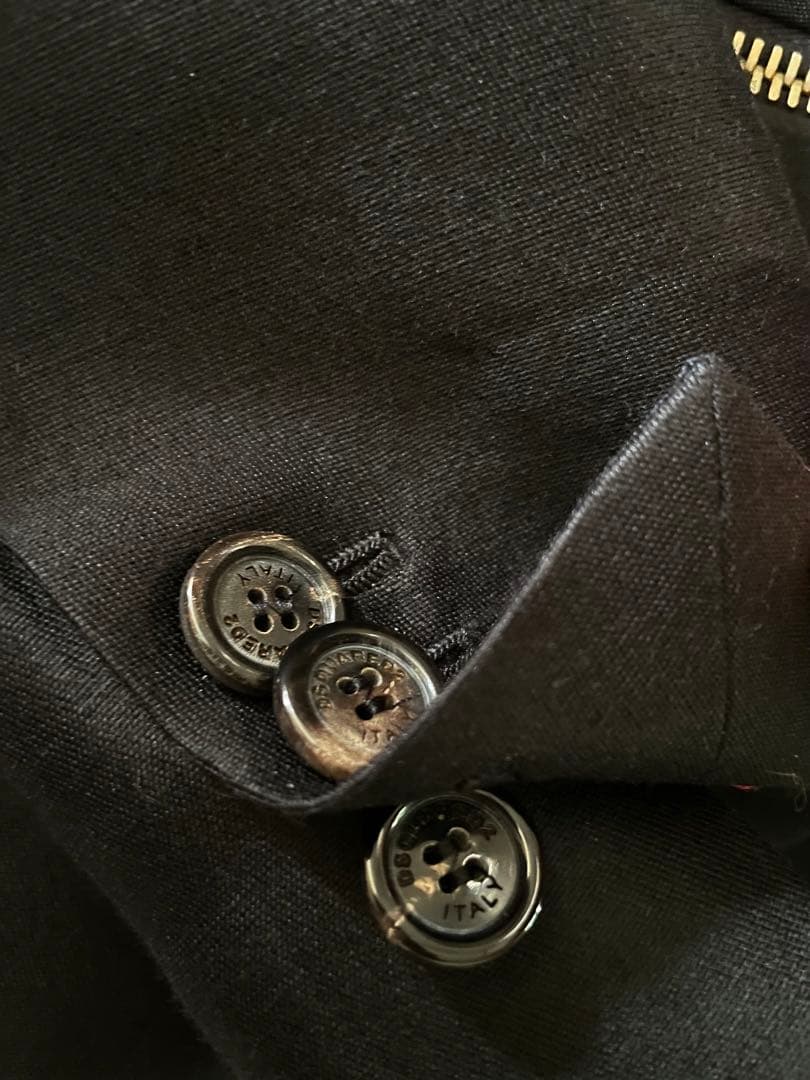 ☆新品同様☆大変お洒落なDSQUARED2 ブラック テーラードジャケット 38