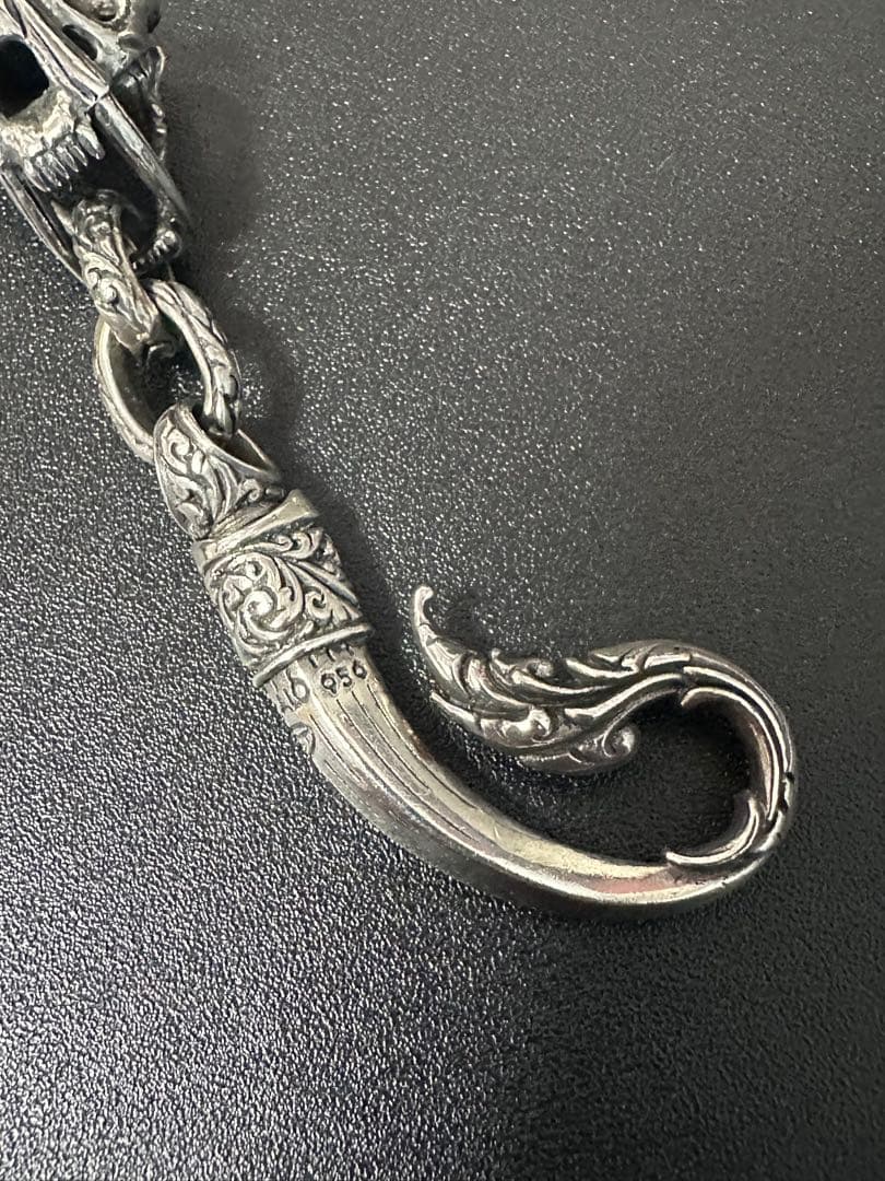 ソカロ　ZOCALO　サーベルタイガー・ウォレットチェーン