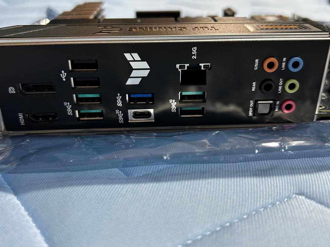 ASUS TUF Gaming B760M-PLUS D4 マザーボード