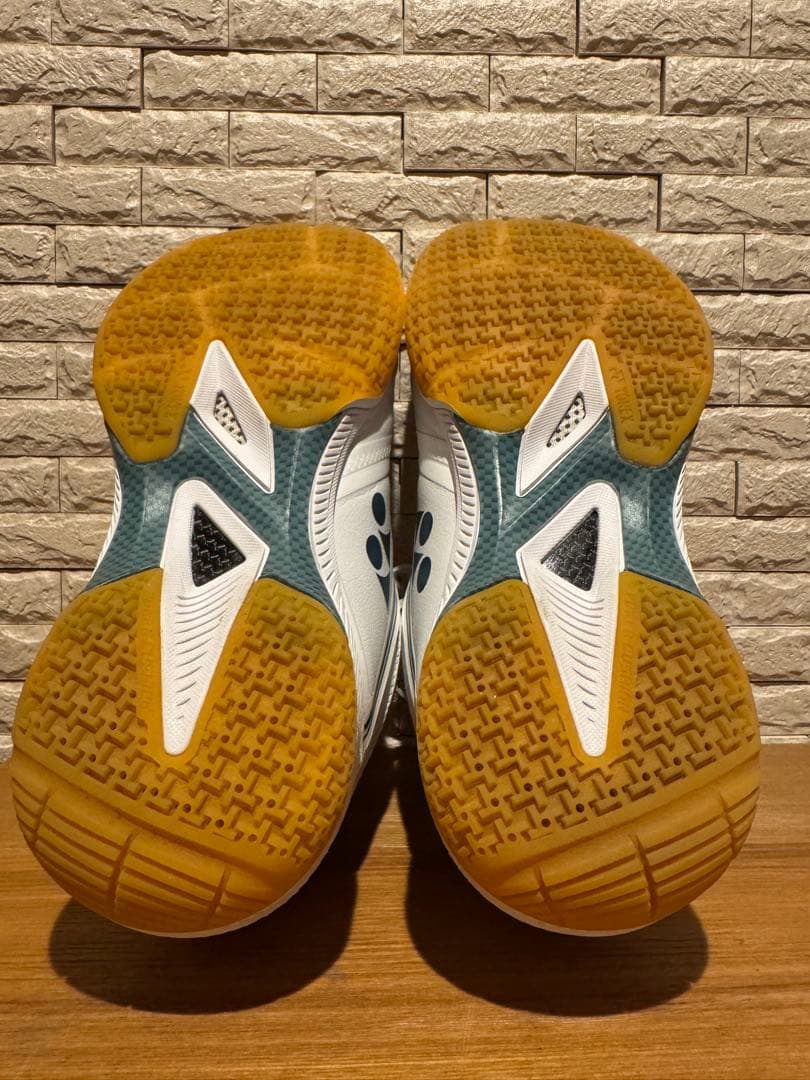 YONEX 65Z メン　バドミントンシューズ ホワイト 23.5