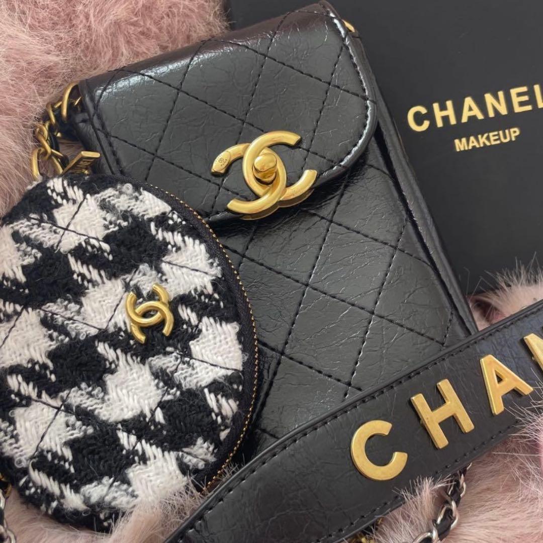 CHANEL VIP 非売品 スマホ　ショルダー　ケース