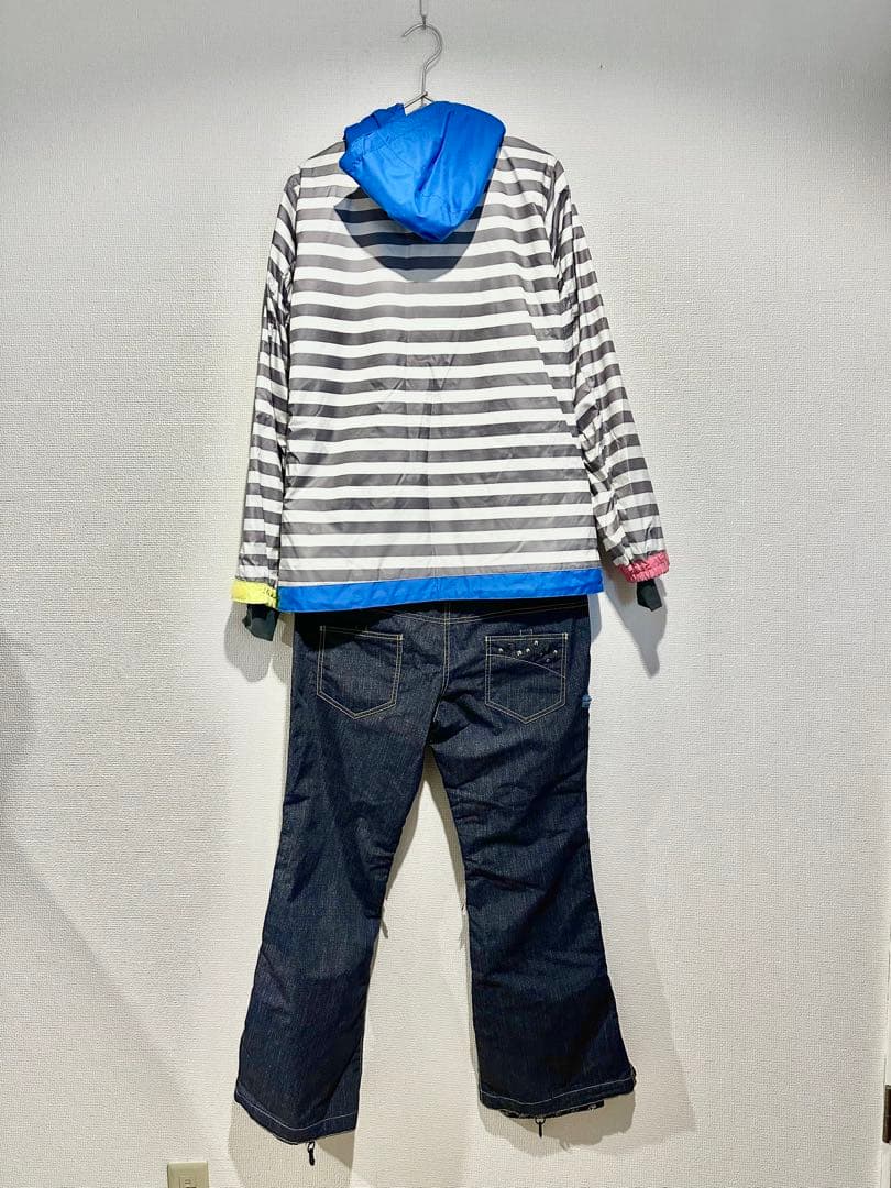 【87400円相当】スノーボードセット／板・ウェア・ゴーグル他小物