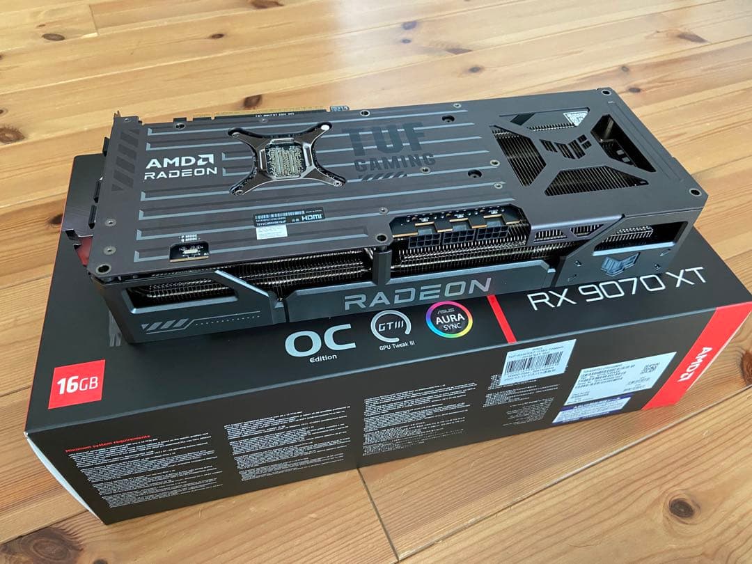 グラフィックボード・グラボ・ビデオカード ASUS Radeon RX 9070 XT 16GB