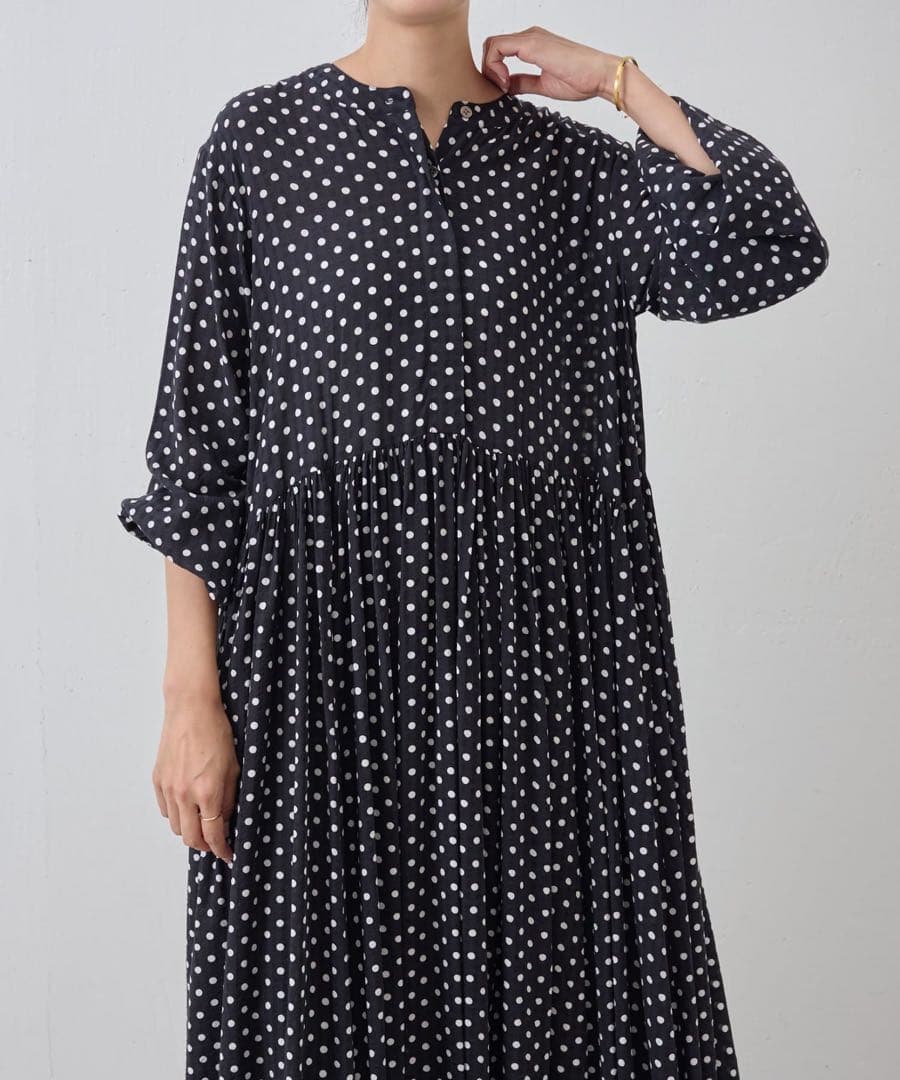 BEARDSLEY ドットギャザーボリューム袖ワンピース 2サイズ 2025新品