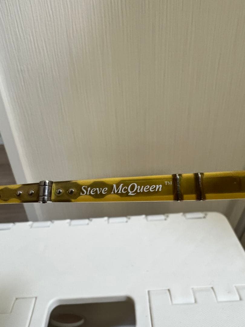 ブラピ着同型同色レア　ペルソールサングラス