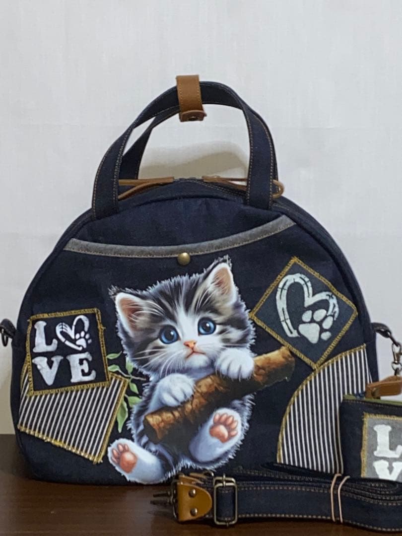 ☆岡山デニム☆ぶら下がりネコ☆子猫☆扇型☆リュック対応☆4wayボストンバッグ