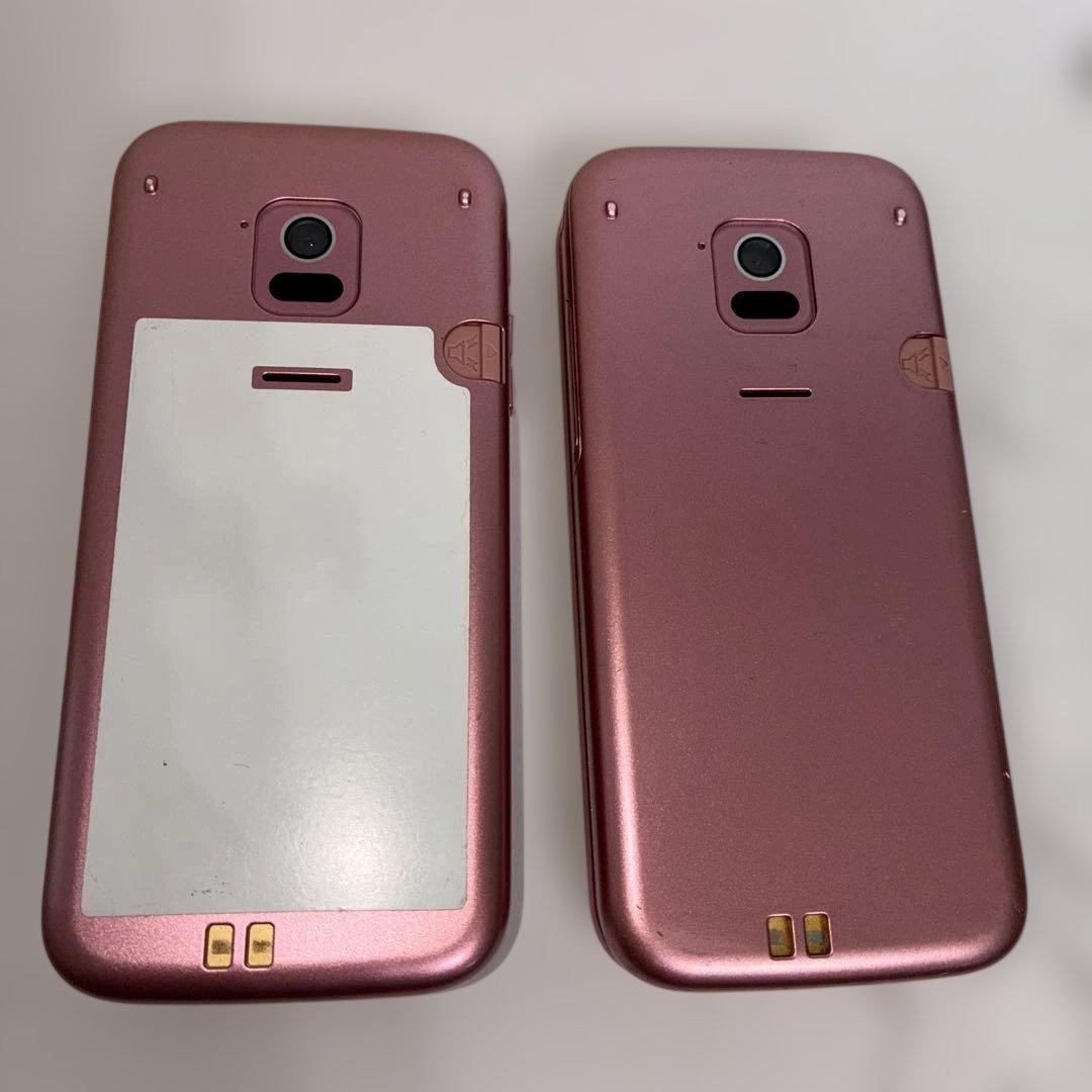 らくらくホン F-02J 2台セット