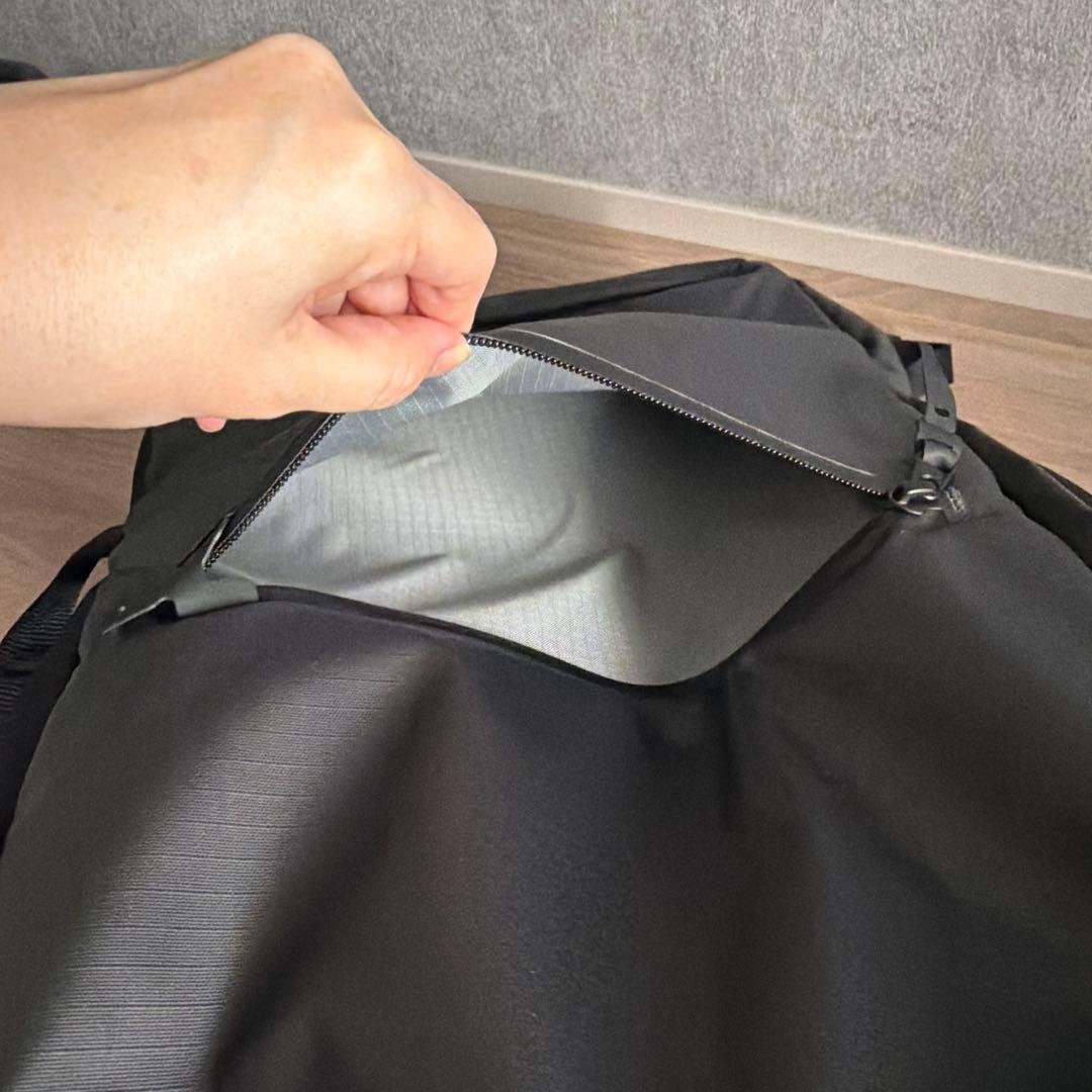 ずく　ブラックエンバー RECTANGLE 2WAY PACK