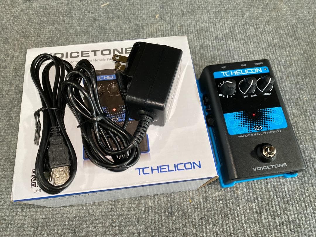 TC HELICON VOICETONE C1 ボーカル　エフェクター