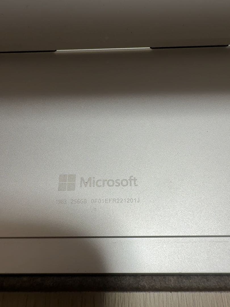 ふ*読様 Surface 1983 256GB Surface Pro 8