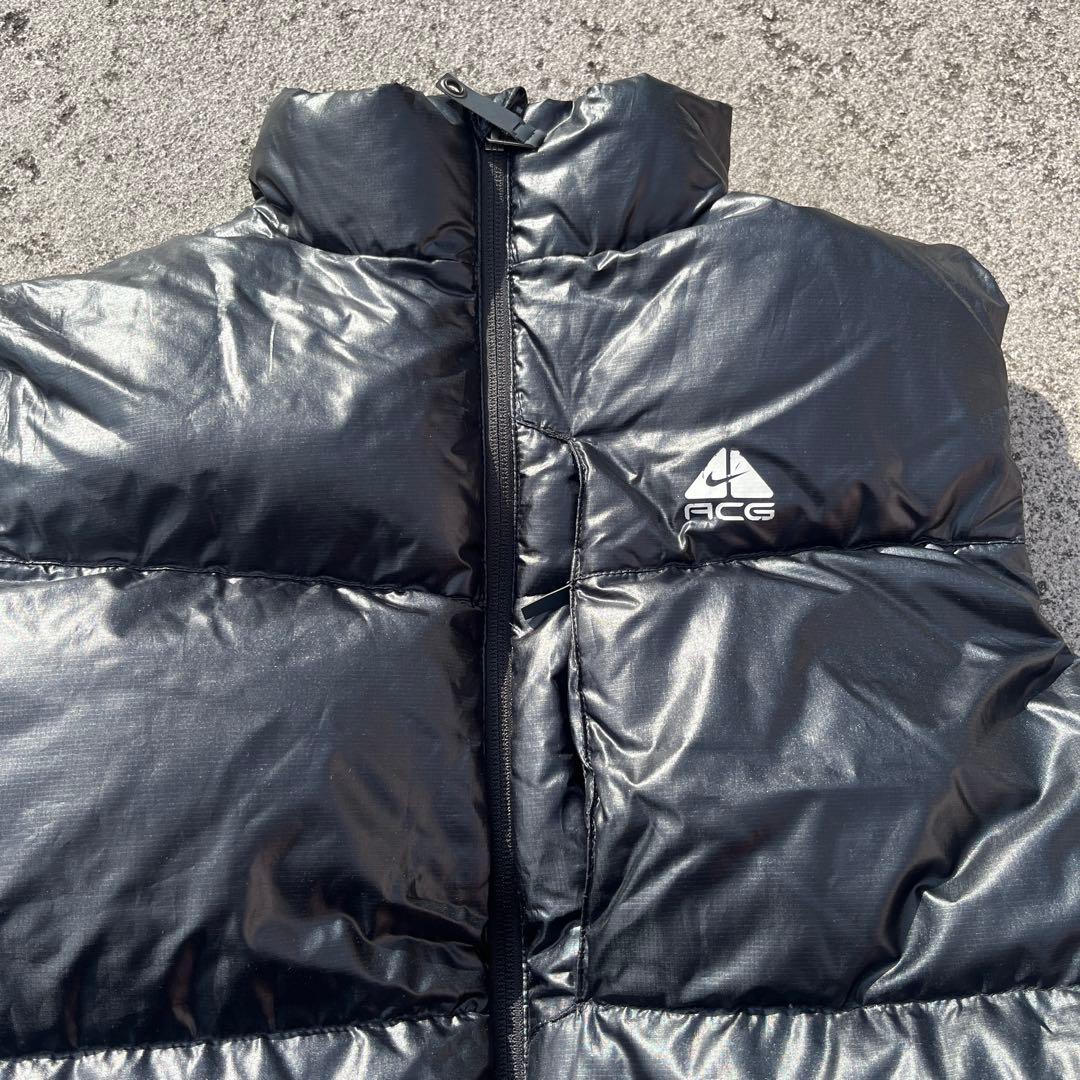 nike acg ダウンベスト
