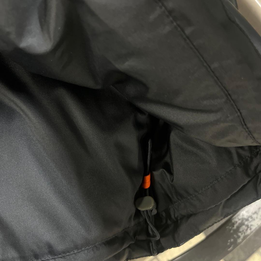 nike acg ダウンベスト