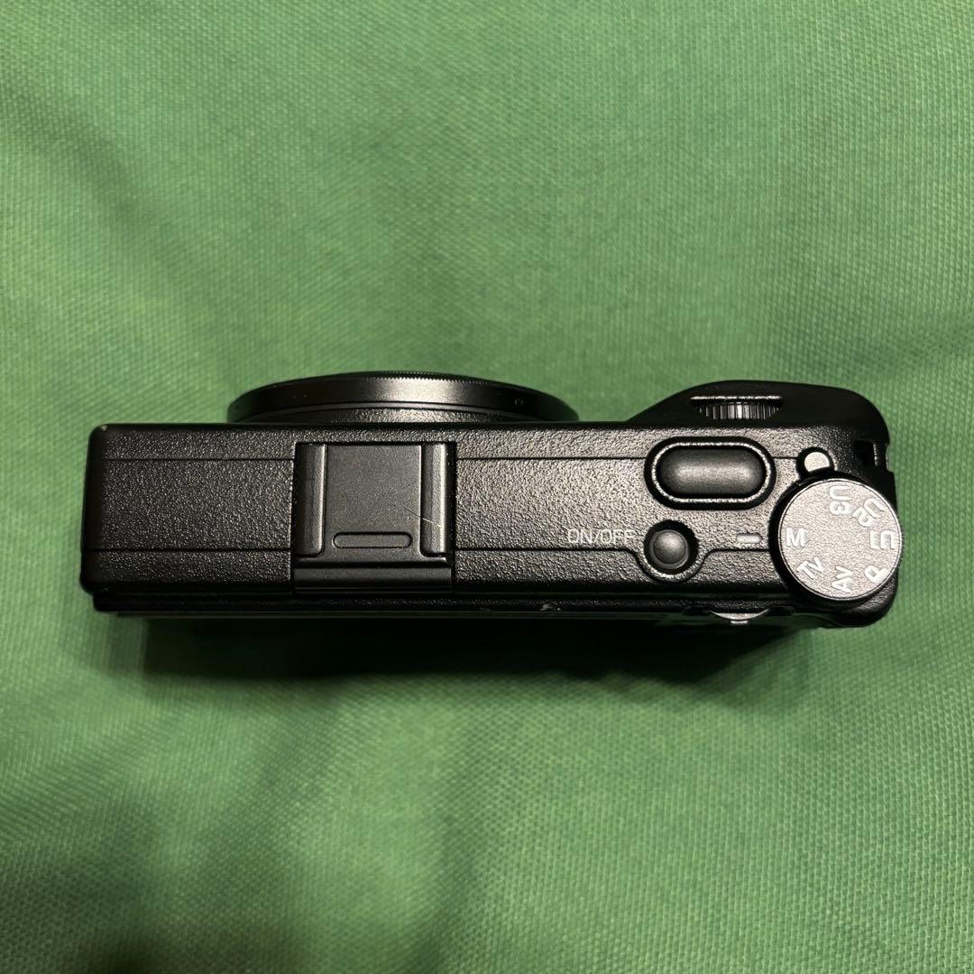 【美品】RICOH GR III（3775回）コンパクトデジタルカメラ
