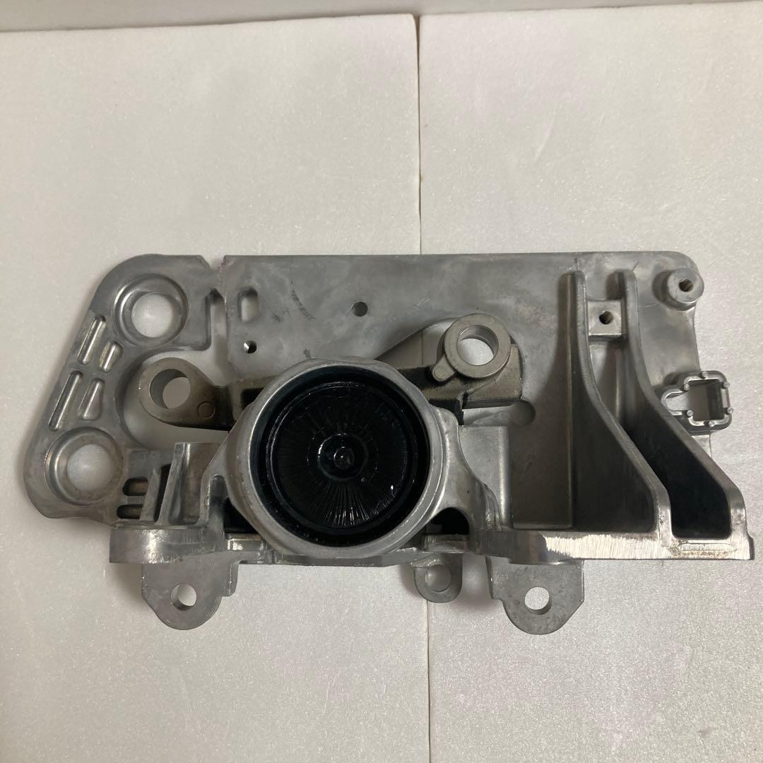 日産純正部品c25 セレナ左インシュレーターエンジンマウントLH