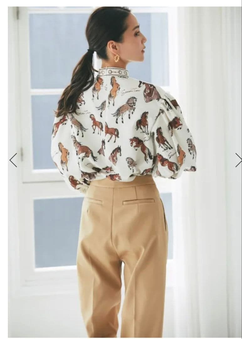 seventenセブンテン・ホースプリントブラウス(オフホワイト)S未使用に近い