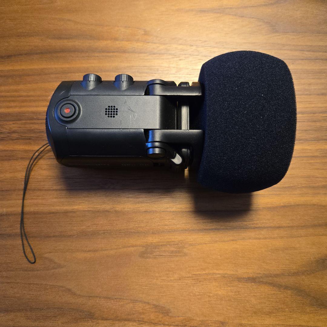 Q8n-4K ZOOM コンパクトマイク ウィンドシールド付き