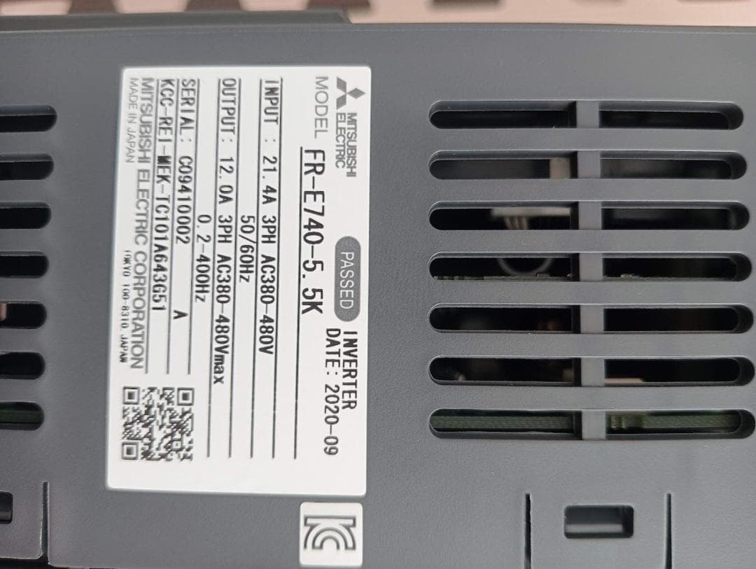 三菱 FR-E740-5.5K インバータ