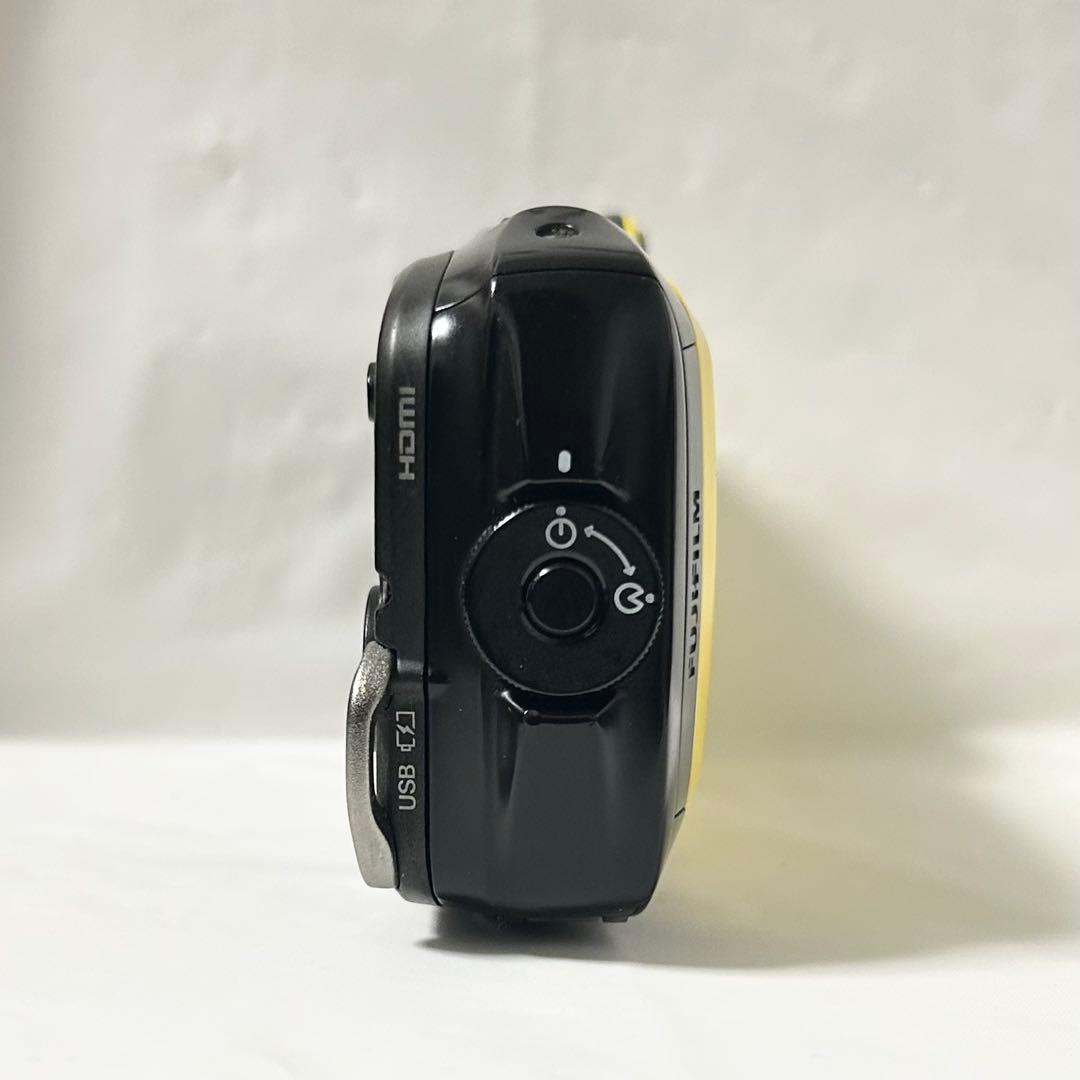 デジタルカメラ FUJIFILM FinePix XP130