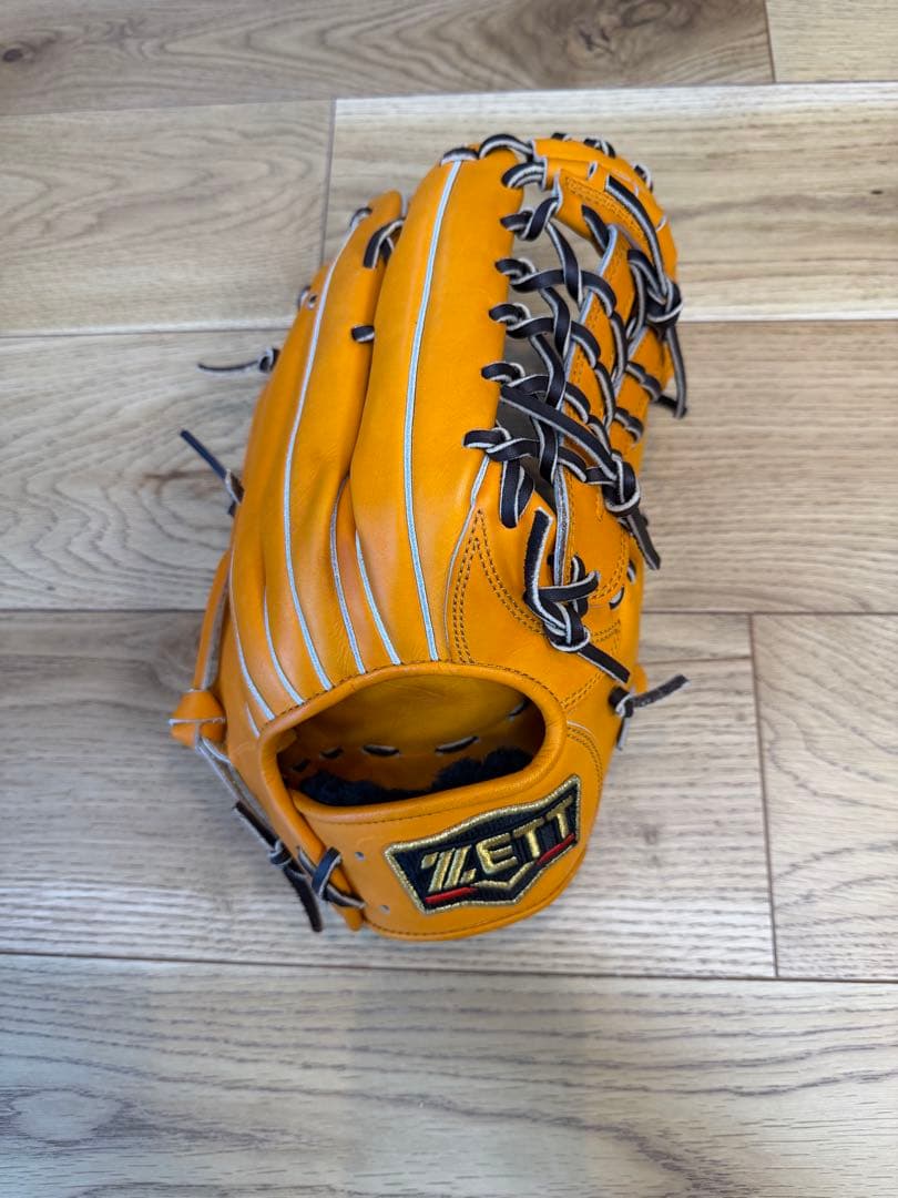 ZETT プロステイタス 軟式外野用グラブ