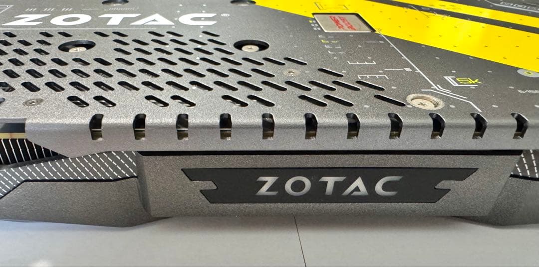 ［中古］ZOTAC GeForce GTX 1070 AMP