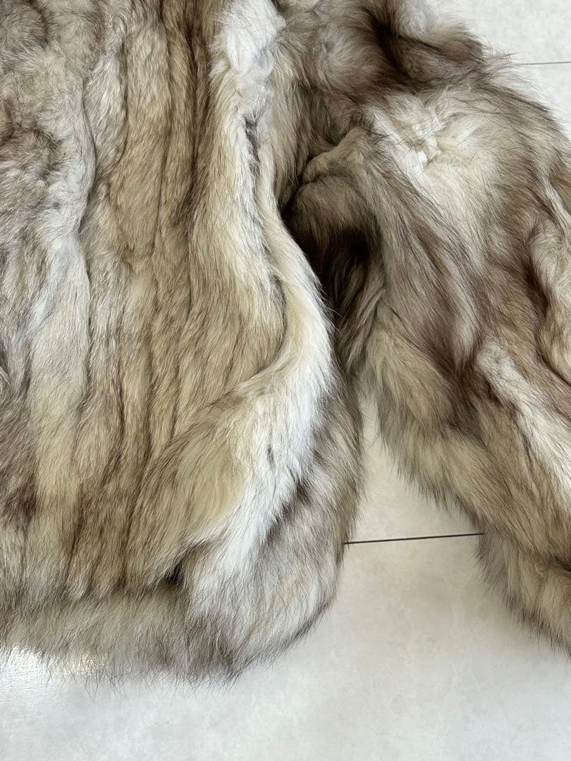 SAGAミンク　毛皮ショート丈コート　リアルファーミンク　フリーサイズ（M〜L）