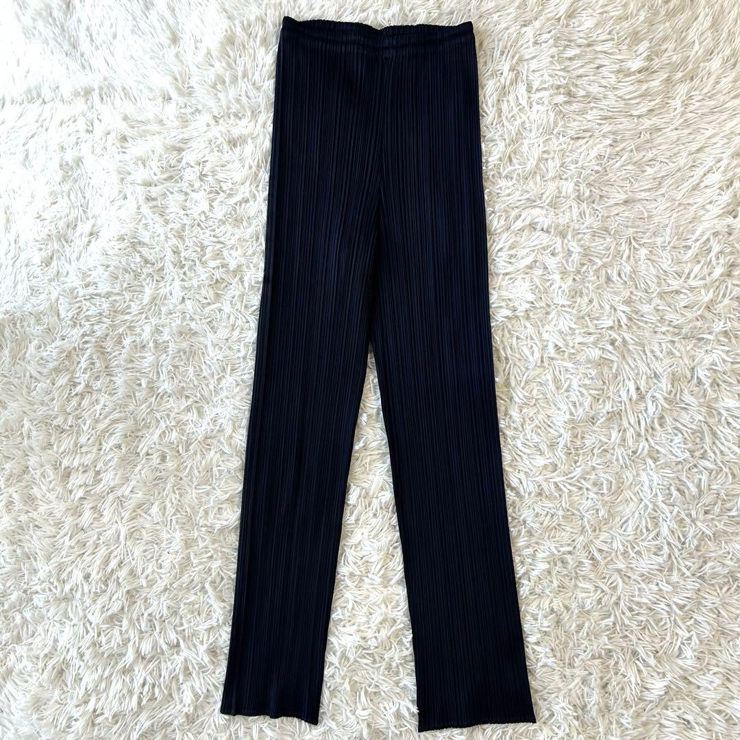 プリーツプリーズ PLEATS PLEASE イッセイミヤケ パンツ ネイビー