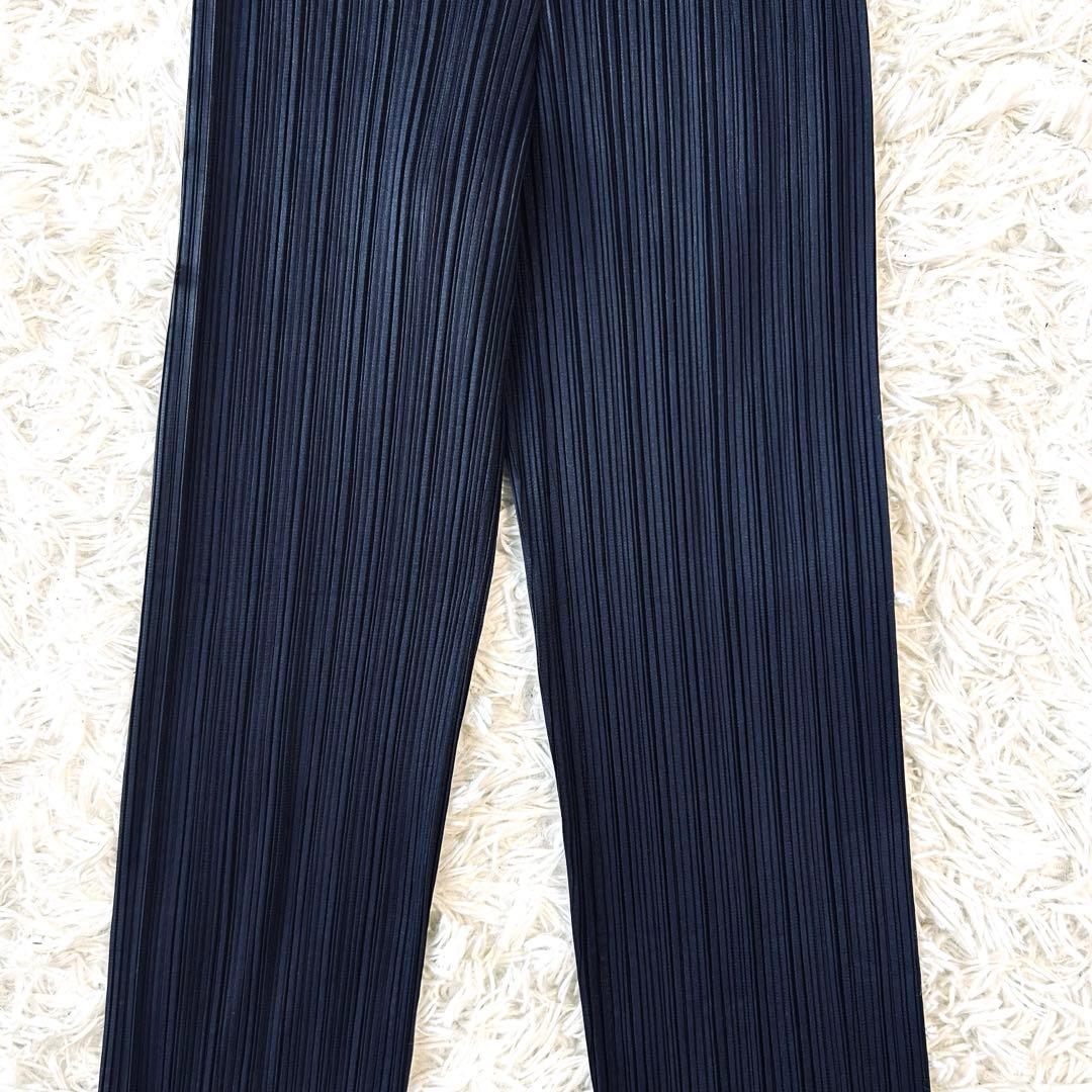 プリーツプリーズ PLEATS PLEASE イッセイミヤケ パンツ ネイビー