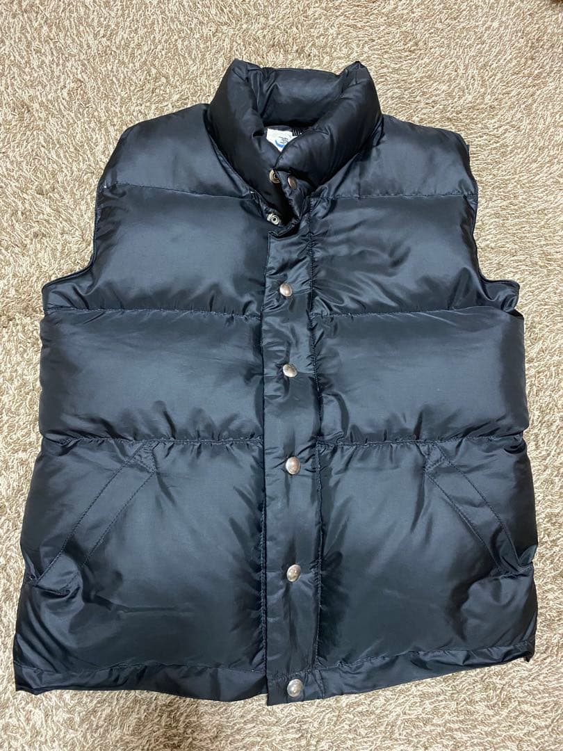 クレセントダウンワークス　イタリアンベスト　黒