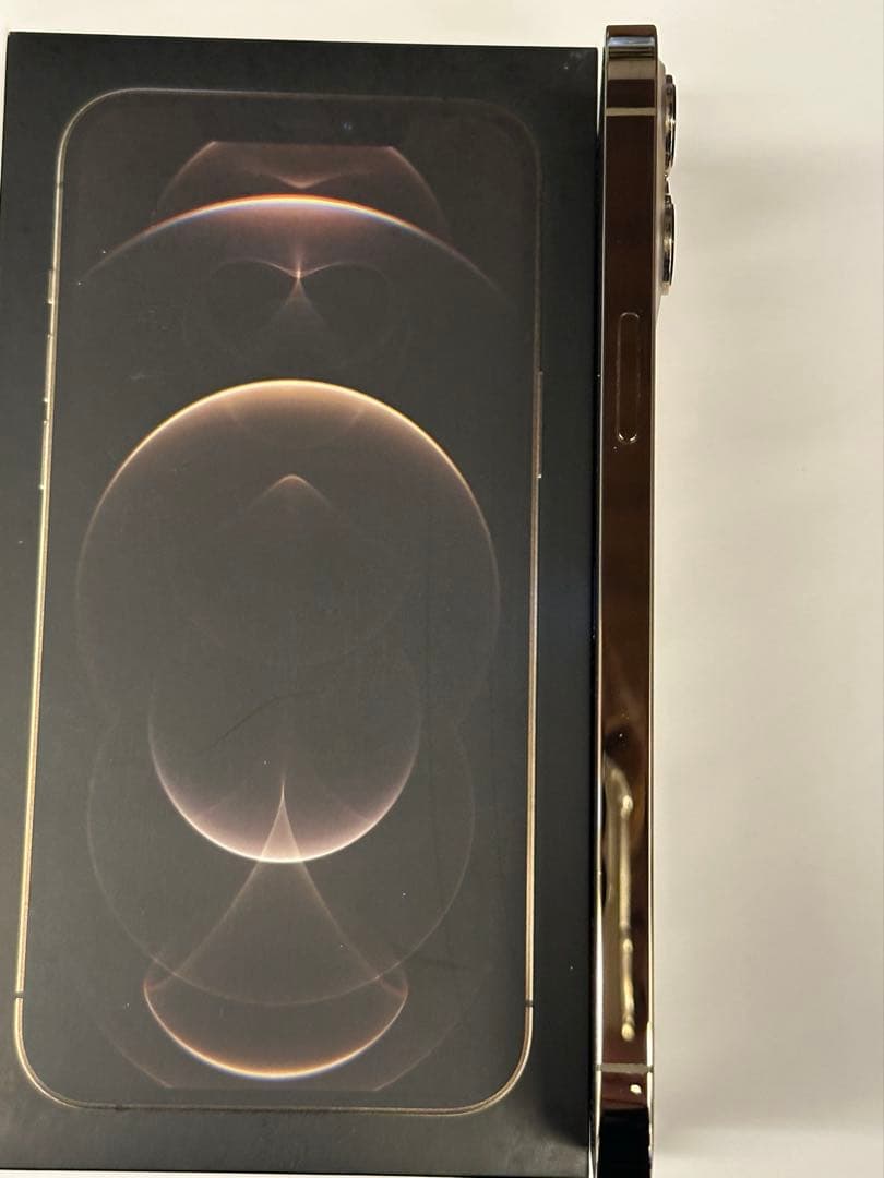 iPhone12ProMax 本体 256GB ゴールド SIMフリー