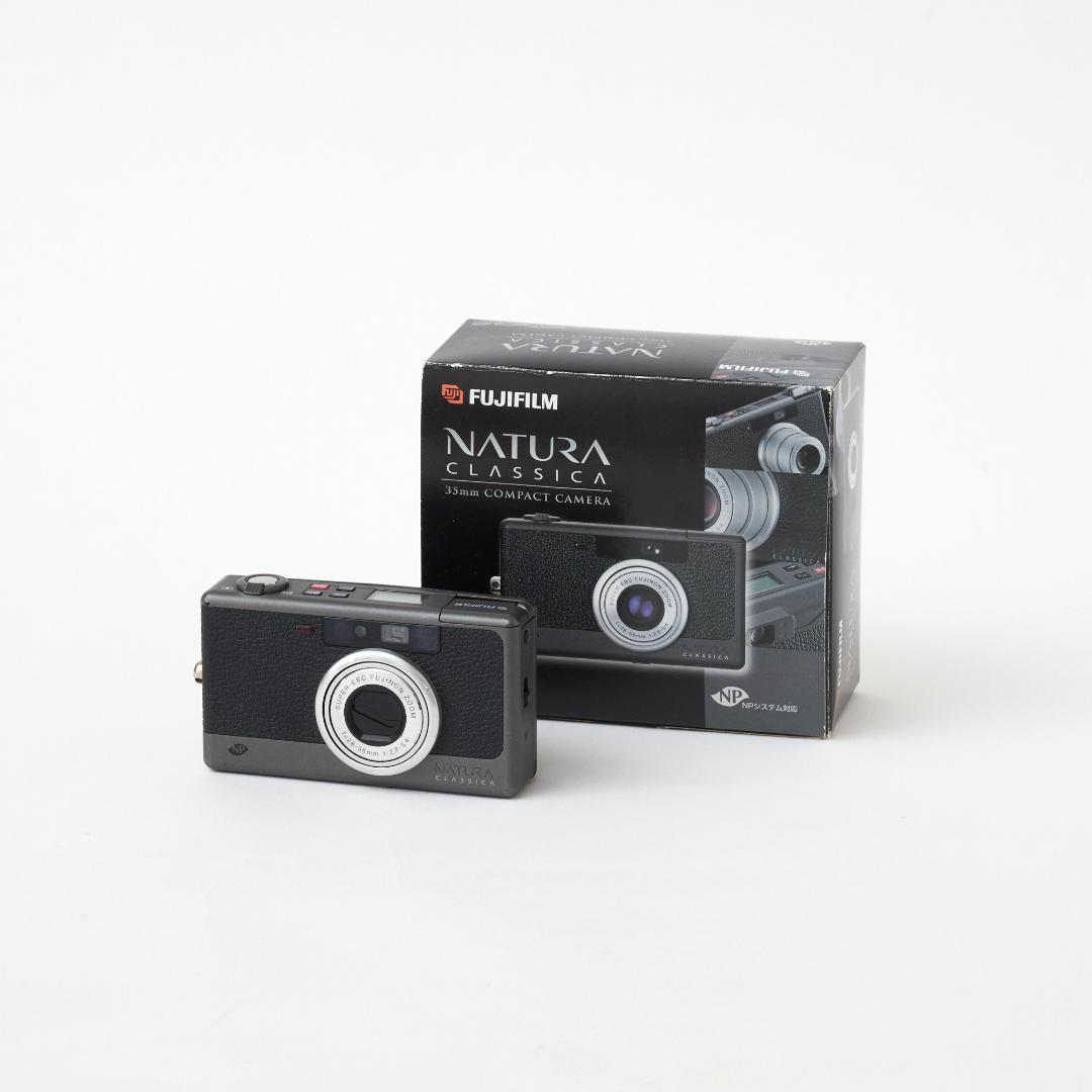 ナチュラクラシカ　フィルムカメラ　FUJIFILM