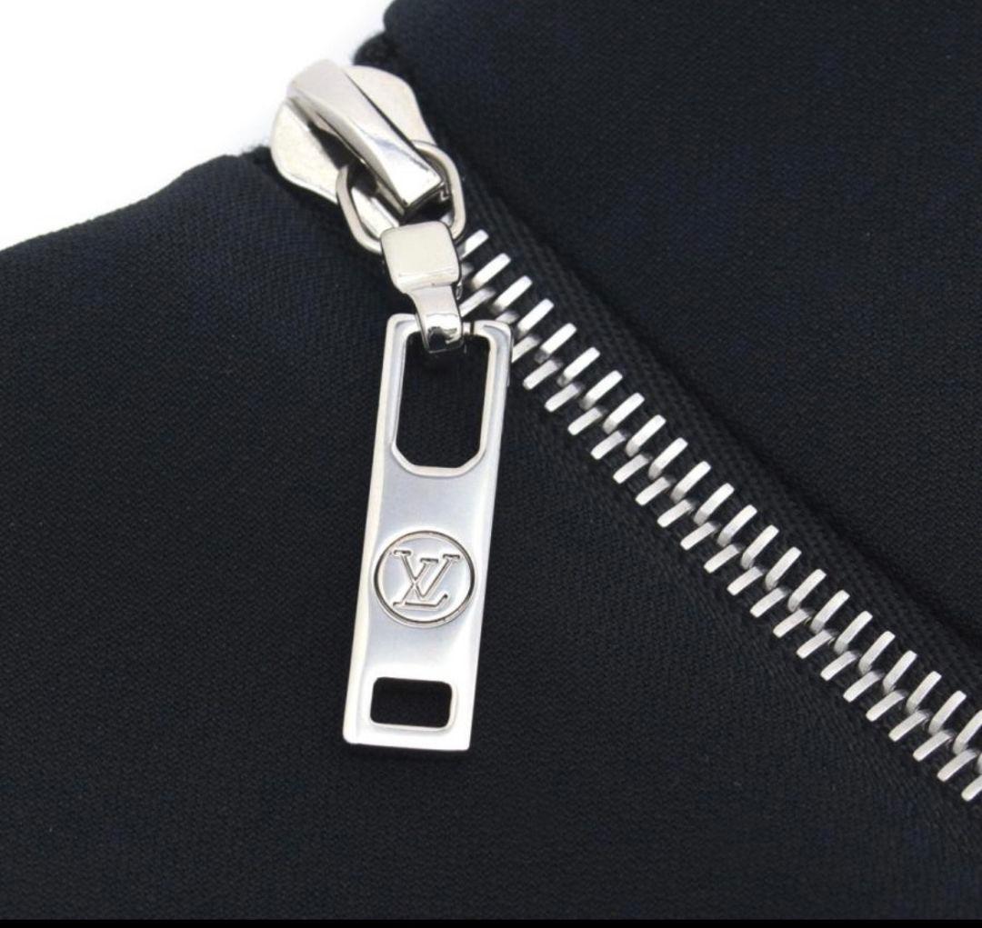 桃 月 豪華ルイビトンロゴ刺繍ワンピース クリスマスディナーにもモデル