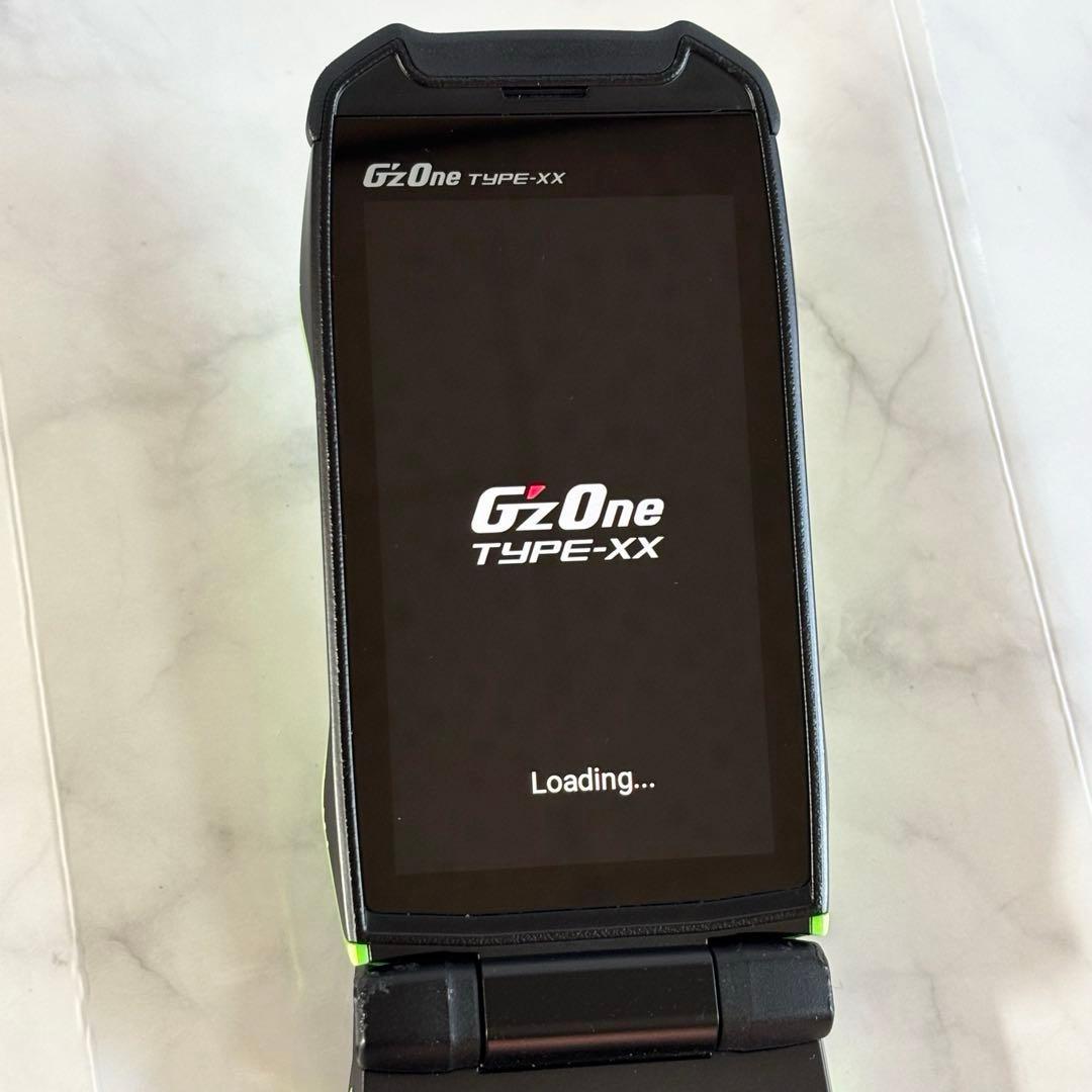 au KYY31 G'zOne TYPE-XX SIMロック解除済