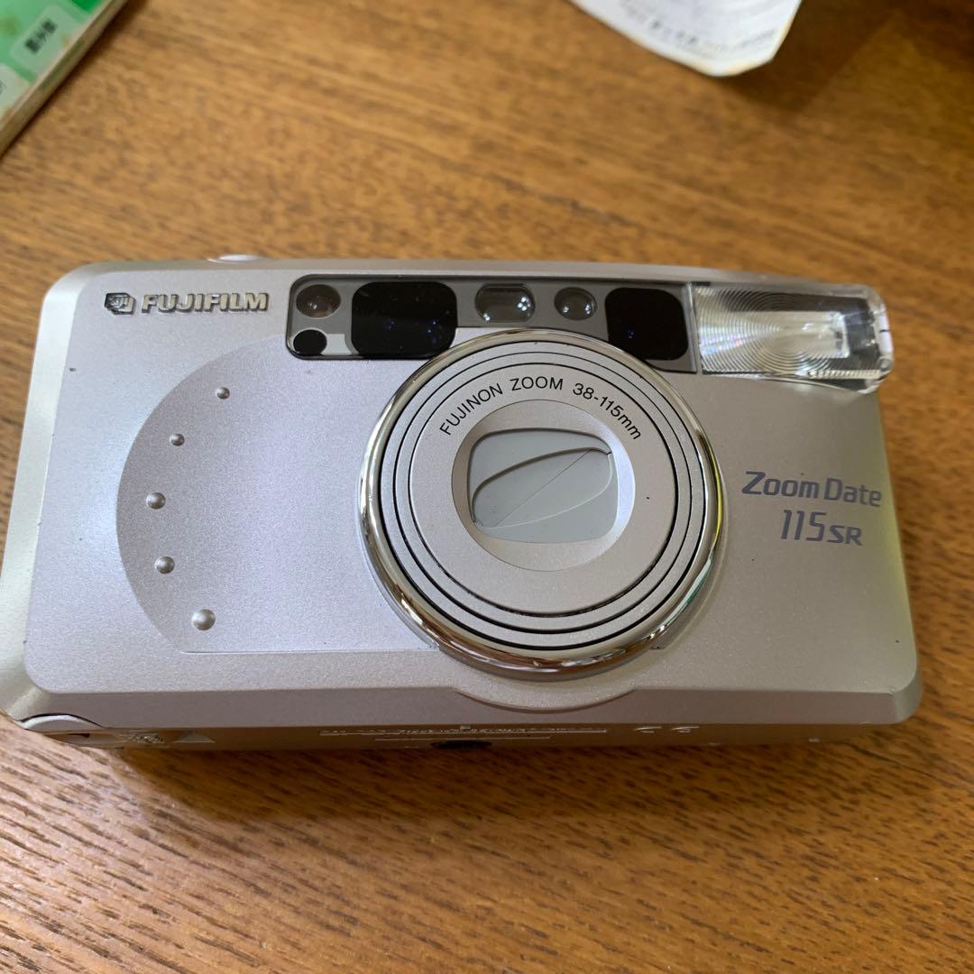 フィルムカメラ FUJI FILM ZOOM DATE 115SR