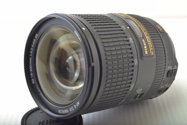 広角望遠 AF-S 18-300 F3.5-5.6 G VR