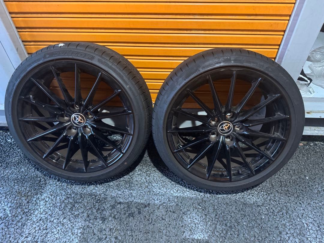 トヨタGRヤリス18インチ タイヤホイール4本セット引き取り歓迎エンケイホイール