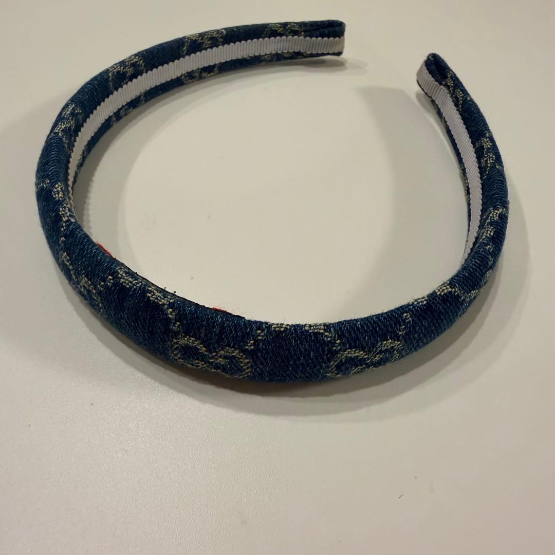 GUCCI デニム ヘアバンド GGロゴ
