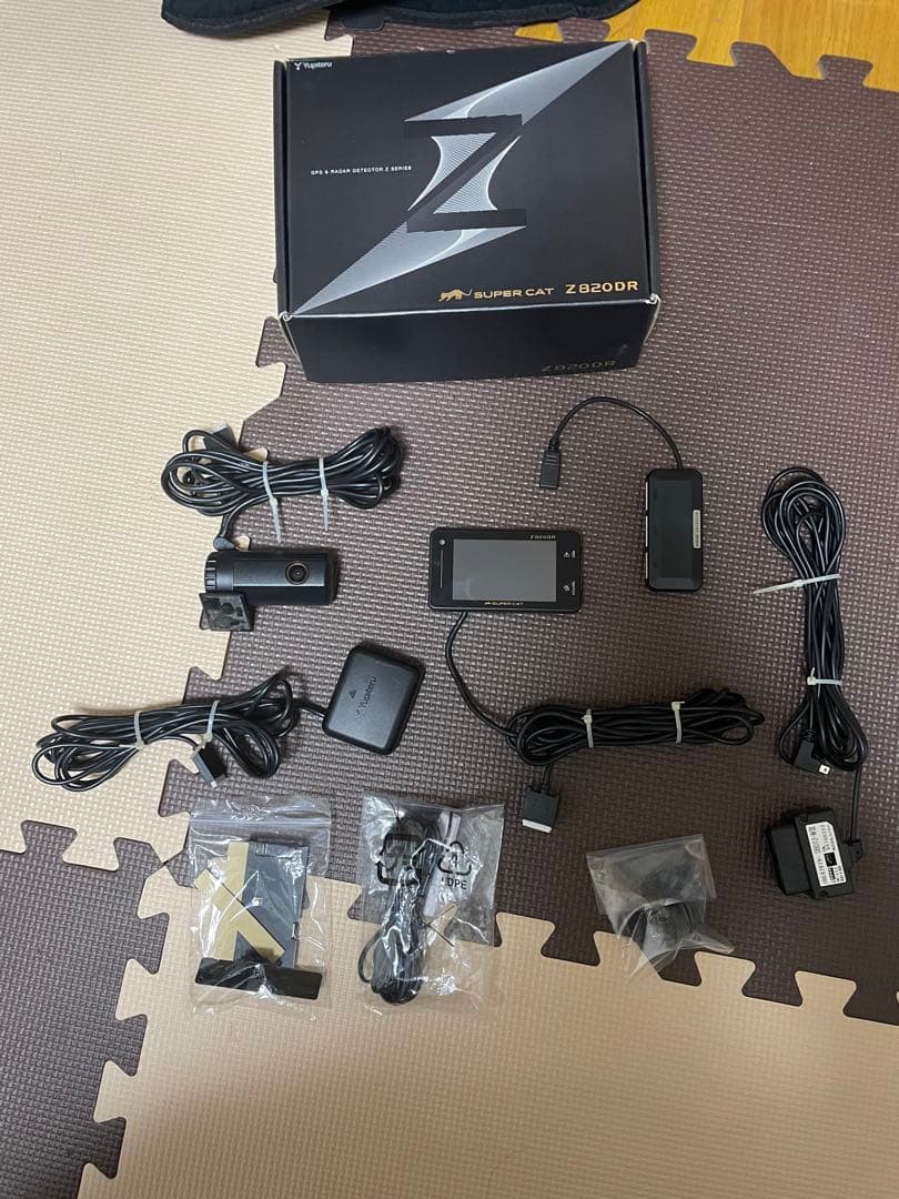 ユピテル　スーパーキャット　Z820DR