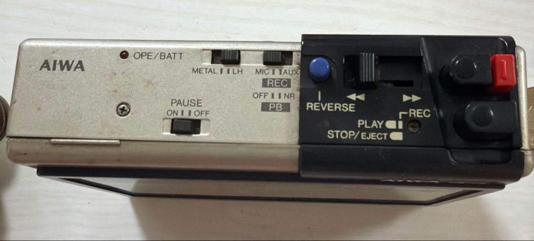 AIWA CassetteBoy カセットボーイ カセットプレーヤー hs-f2