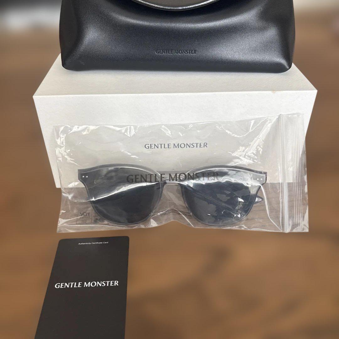 小物 gentle Monster