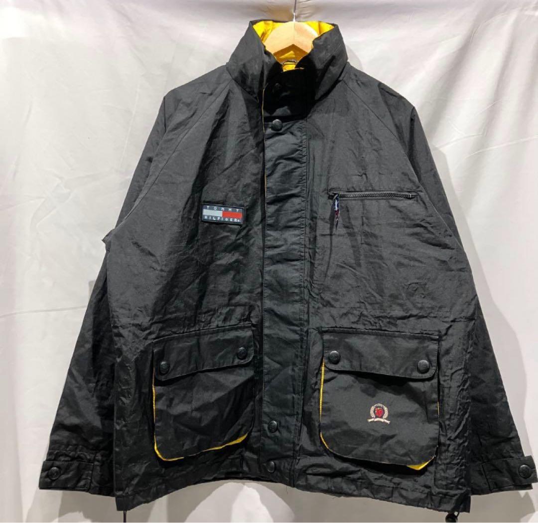 新品未使用 ナイキプルオーバーパーカー& トミーヒルフィガー ナイロンジャケット