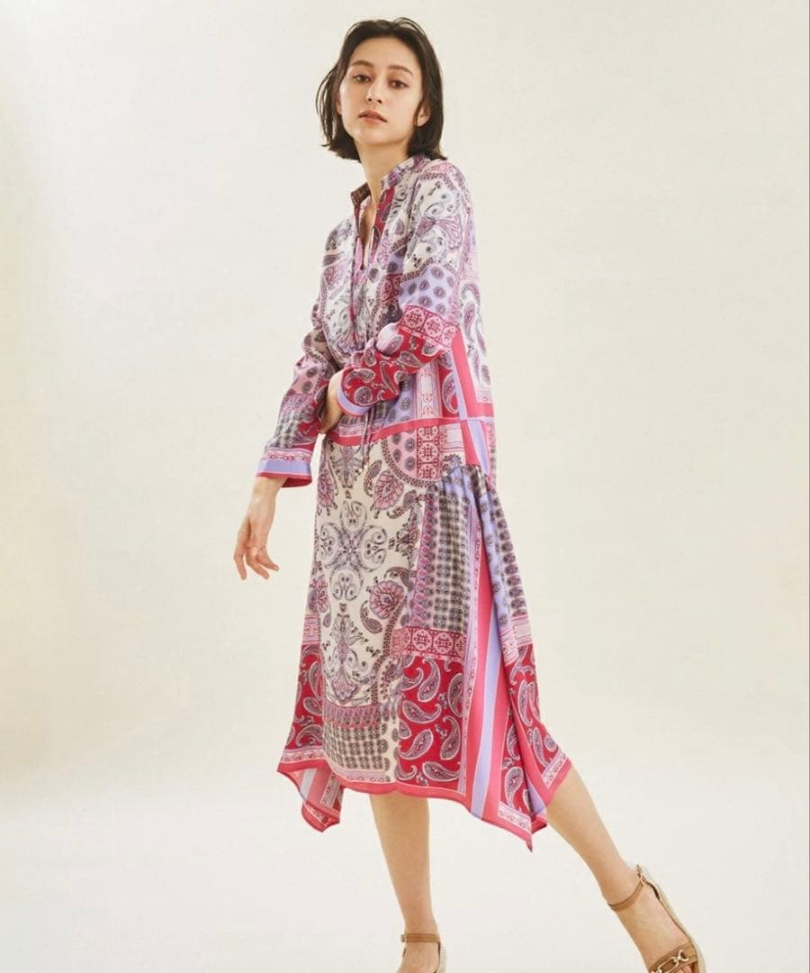 未使用級✨23ss即完売　グレースコンチネンタル ペイズリー柄ワンピース