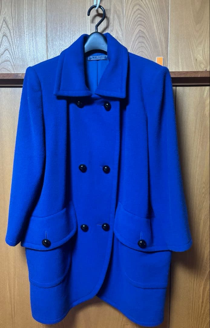 GIVENCHY ダブルブレストコート　青　レディース