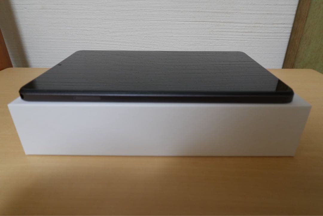 【初期化済・充電器/ケーブル/保護フィルム付】HEADWOLF FPad 3