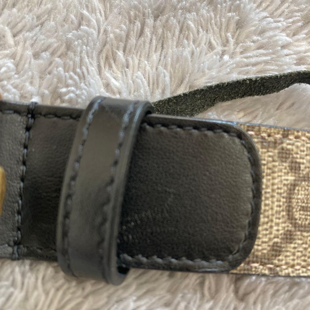 Gucci GGロゴバックル ベルト ゴールド/ブラック　そら