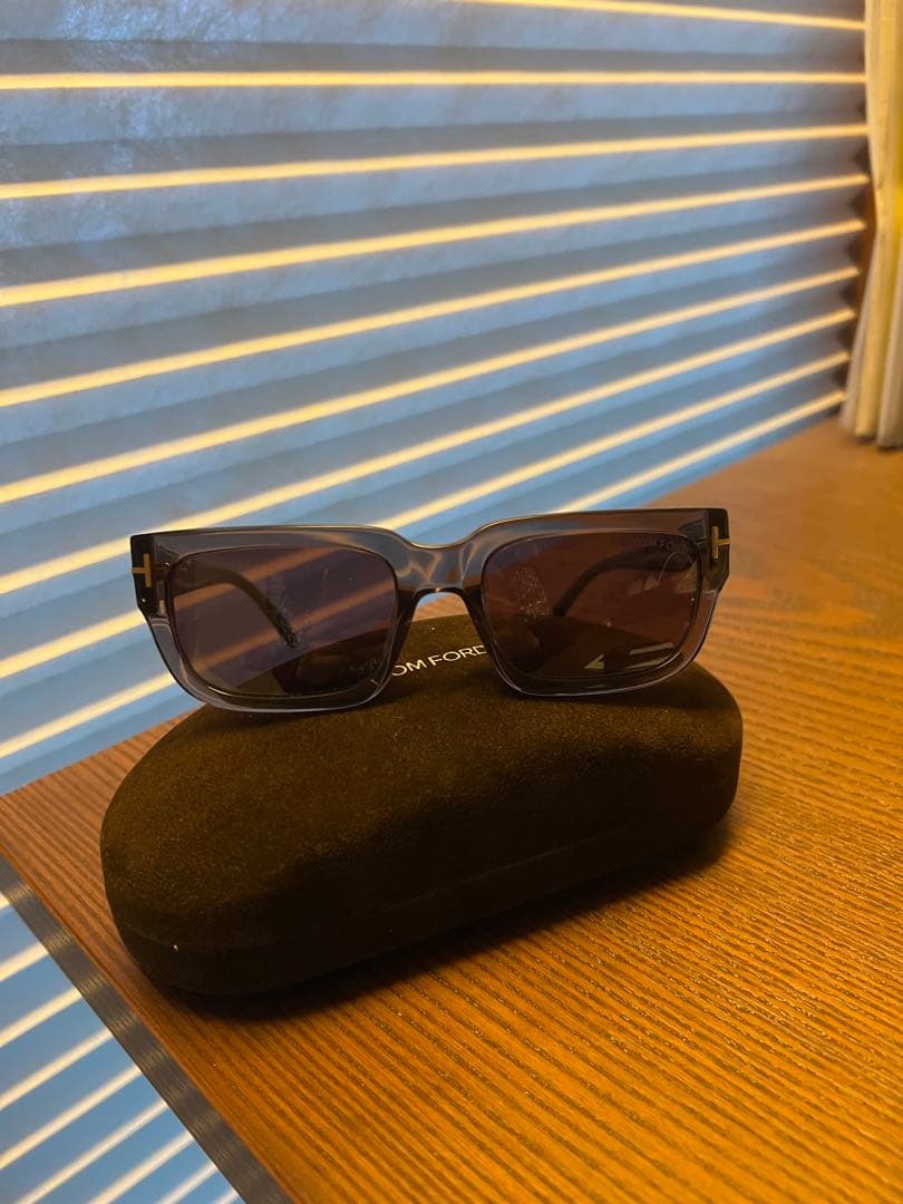 TOM FORD トムフォード　サングラス