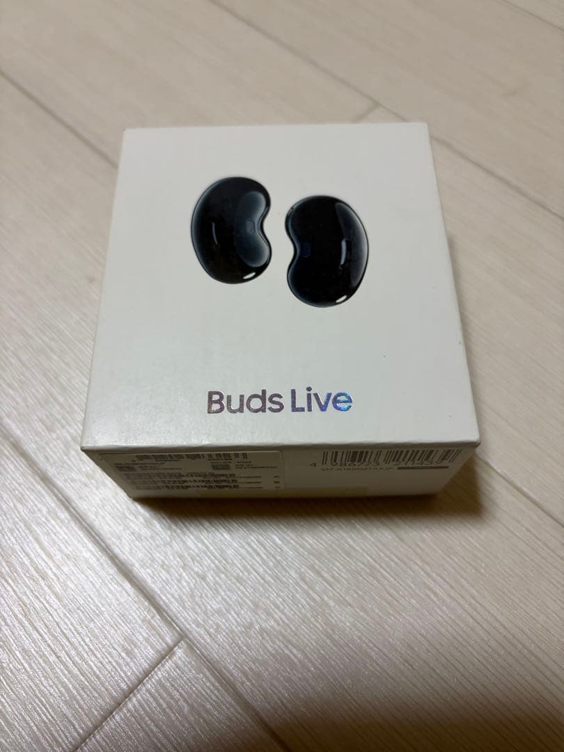Buds Live ワイヤレスイヤホン ブラック