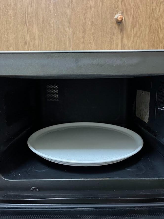 き*こ様 SHARP 電子レンジRE-S75AJ ホワイト 回転皿付き