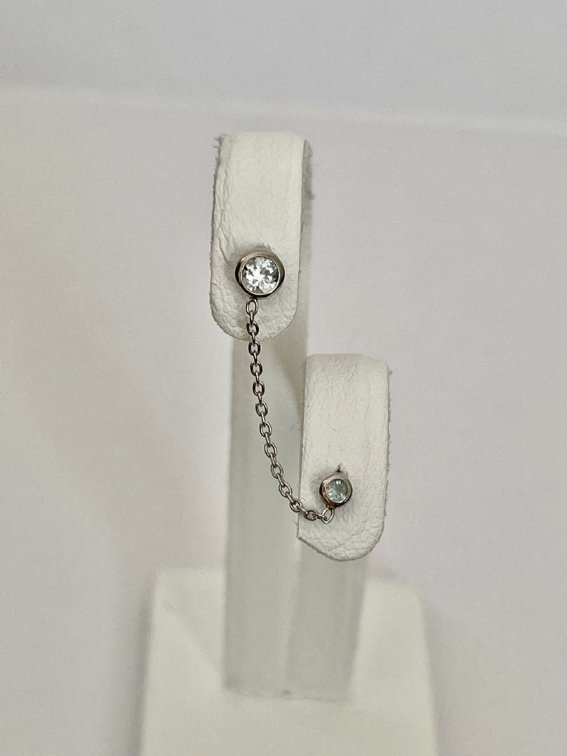 プラチナチェーンピアス 片耳用