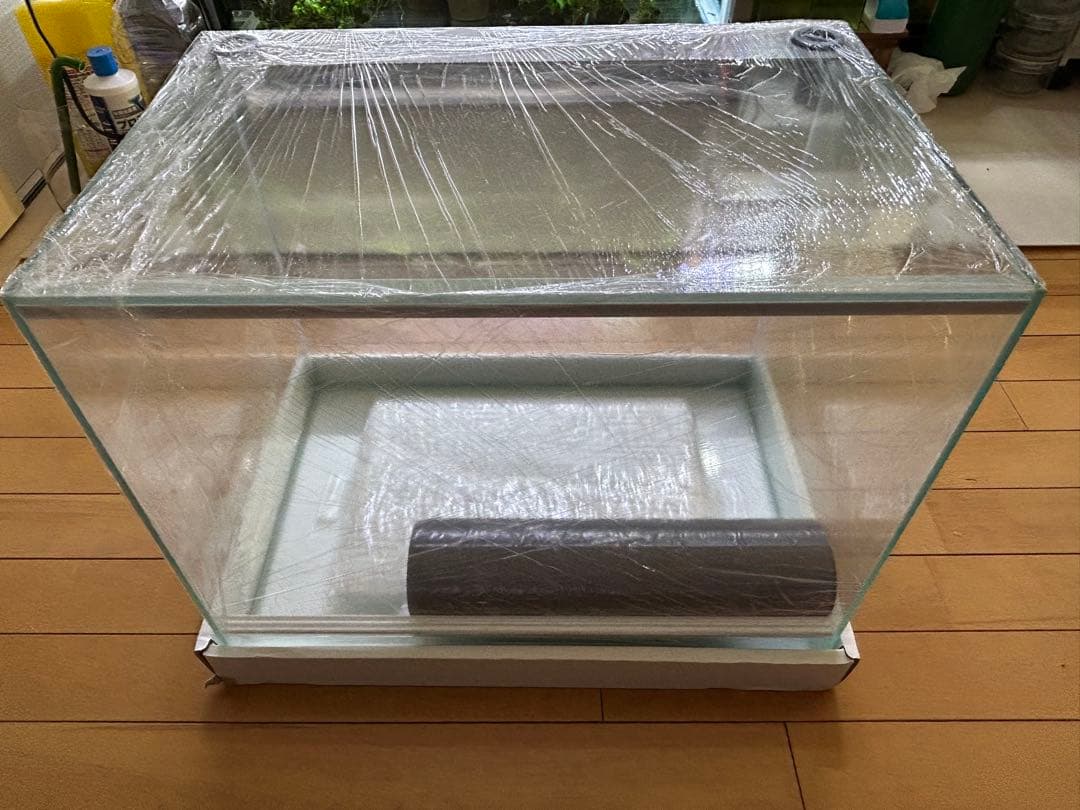 未使用ガラスケージ　45×30×36