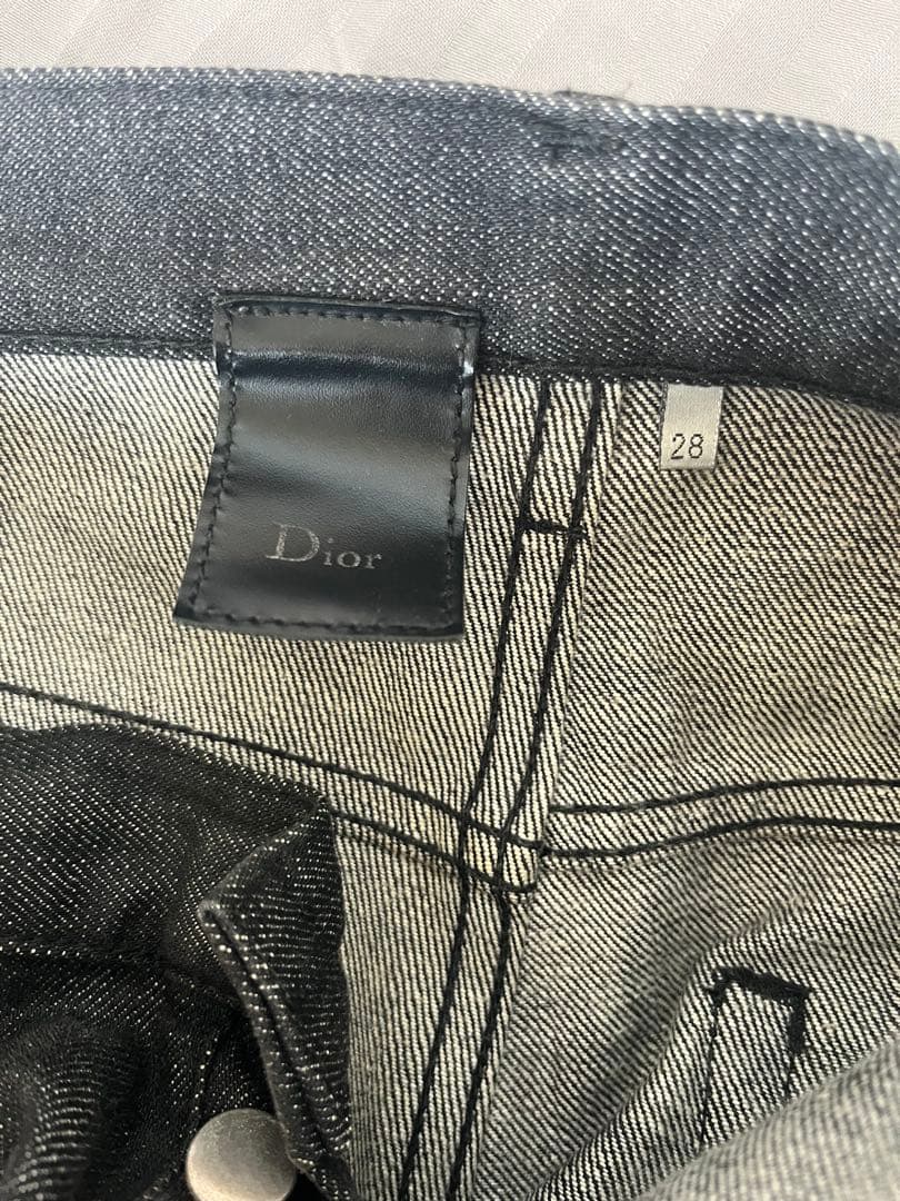 Dior hommeノンウォッシュブラック スキニーデニム　28インチ